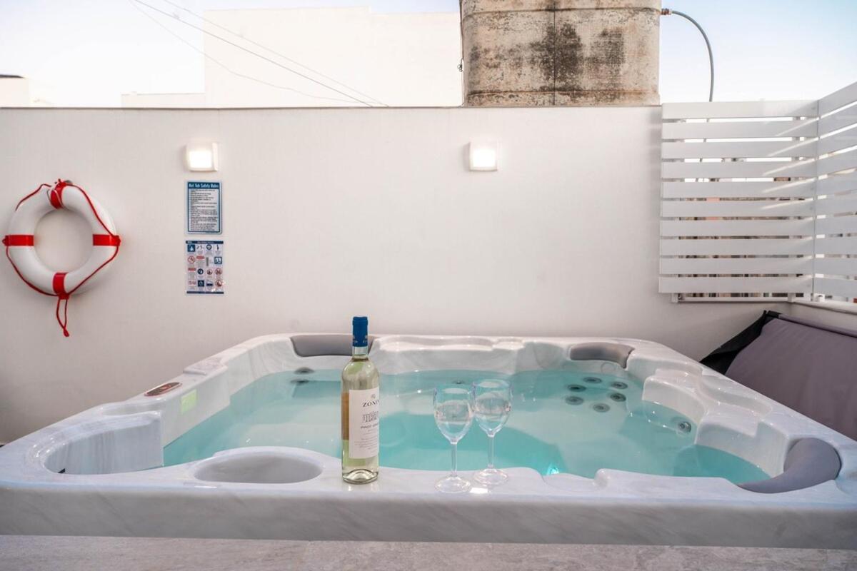 Holiday home Townhouse With Jacuzzi And Bbq, Near Balluta Bay